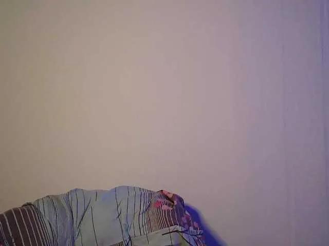 ElenaV5 from BongaCams