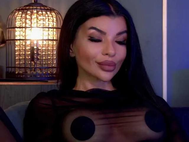 EleniaDevons from BongaCams