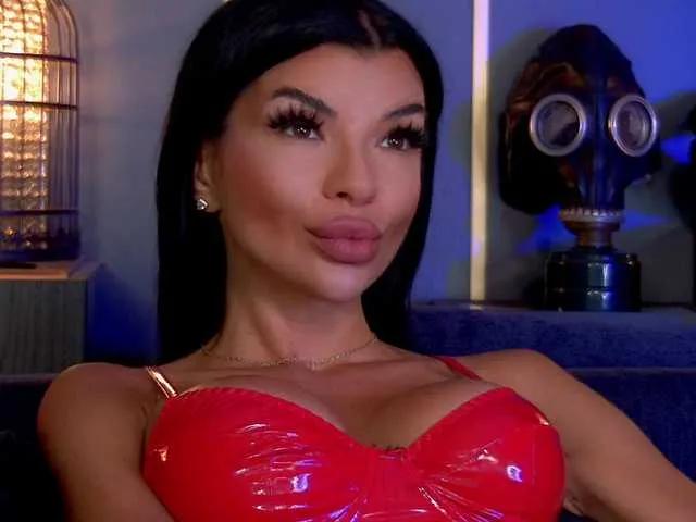 EleniaDevons from BongaCams