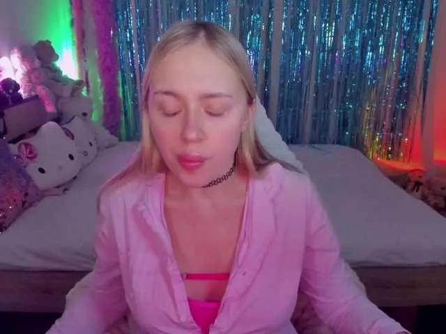 ElinaOcean from BongaCams is Freechat