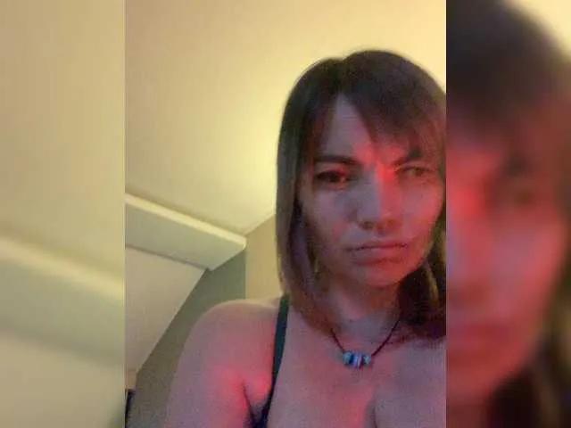 ElizavetaCream from BongaCams is Freechat