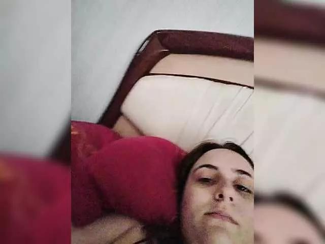 Emaprincessa from BongaCams