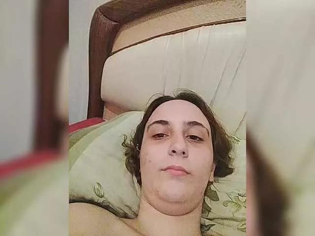 Emaprincessa from BongaCams