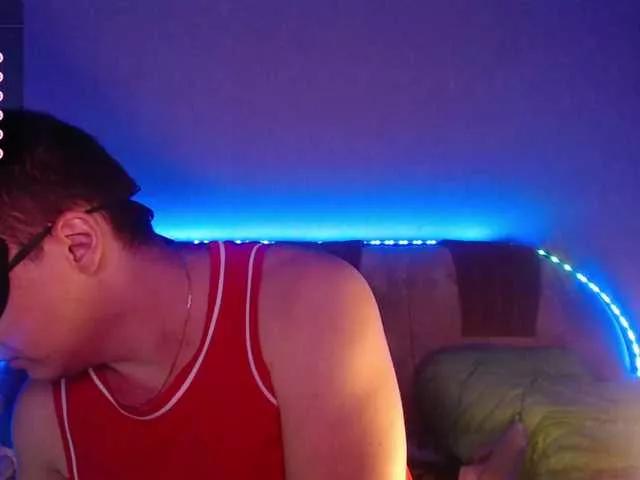 EmberToInferno from BongaCams