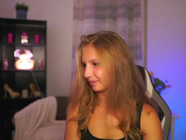 Emmiemurray from BongaCams