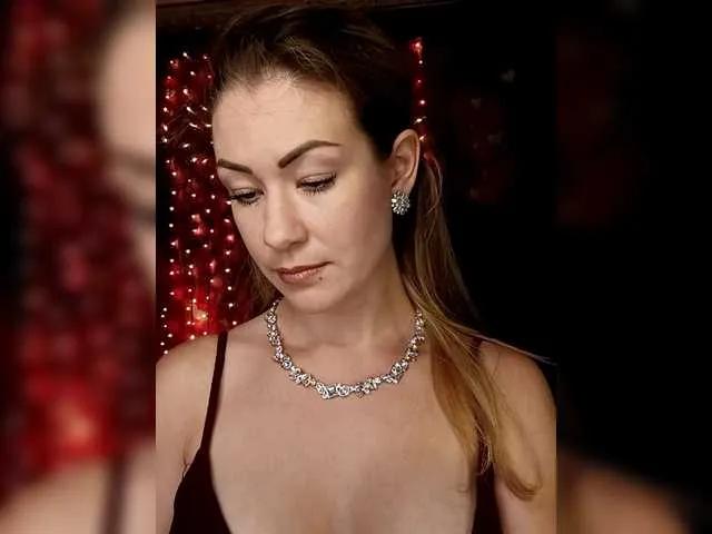 EnergyGirl from BongaCams