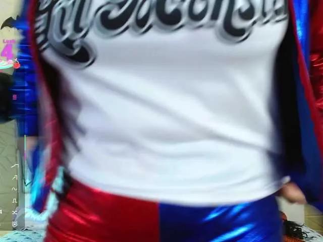 Esmeralda-Oik from BongaCams