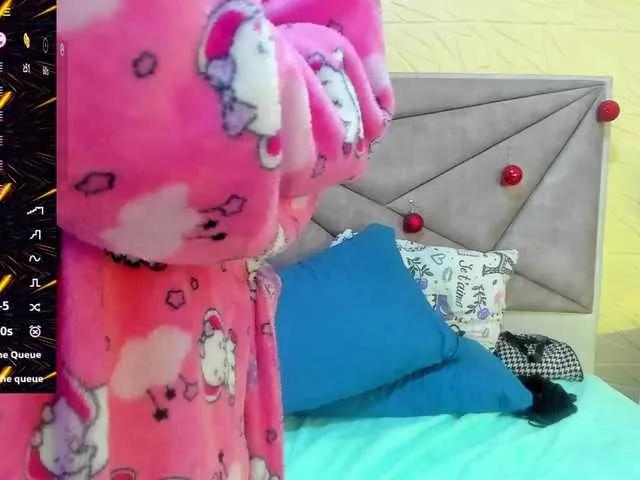 Esmeralda-Oik from BongaCams