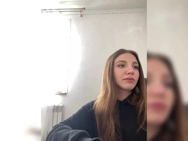 Evelonelfi from BongaCams