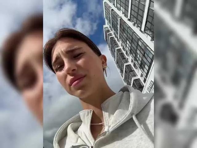 EwaBrown from BongaCams