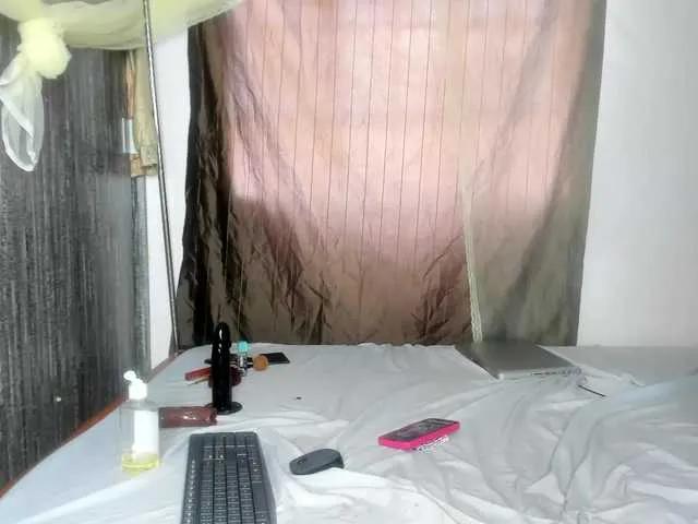 Foxy-Roxy from BongaCams is Freechat