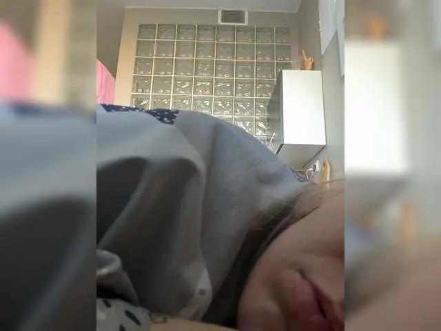 Foxy27 from BongaCams is Freechat