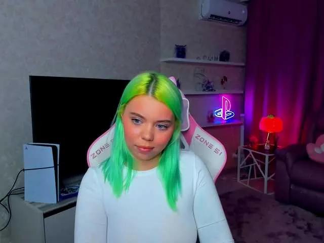 FunnyVibe from BongaCams