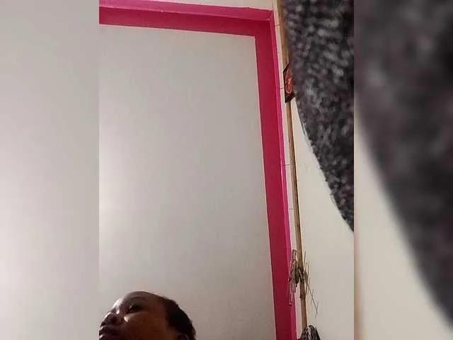 Goddessrossie from BongaCams