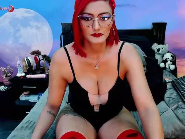 Hanna-Luna from BongaCams
