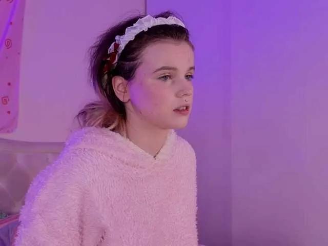 HannaCristal from BongaCams is Freechat