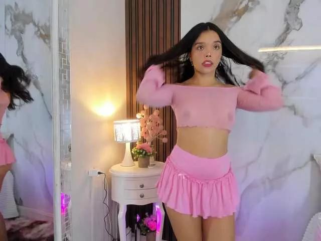 hannahill69 from BongaCams