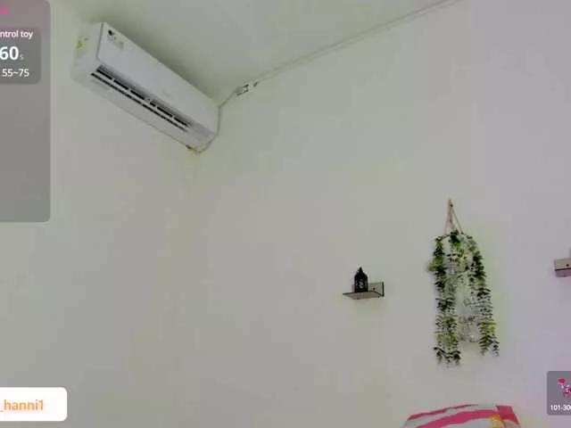 Hannii-1 from BongaCams