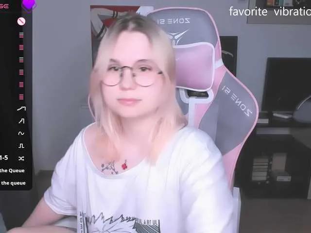 hellfire-club from BongaCams