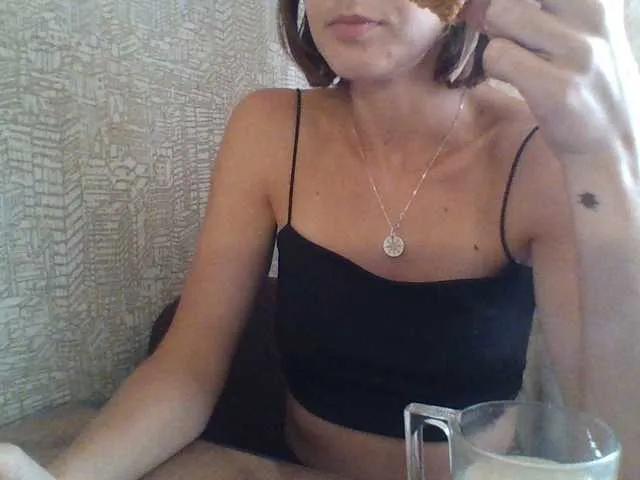 HorrorStory from BongaCams