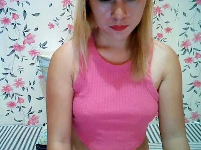 Hotasian143 from BongaCams is Freechat