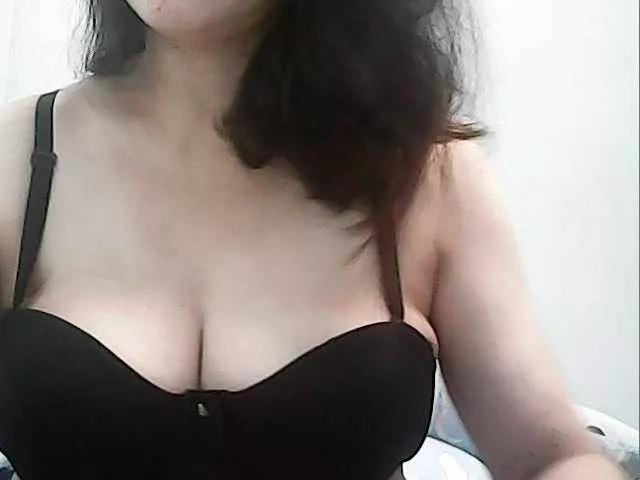 Hotbabyasian from BongaCams