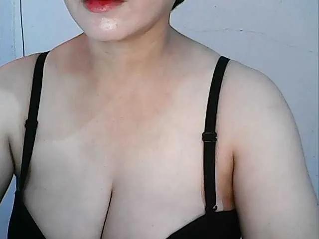 Hotbabyasian from BongaCams