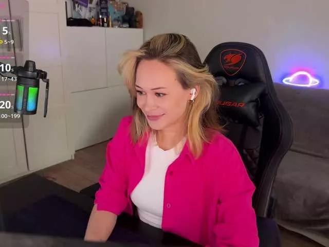 imEmiliya from BongaCams