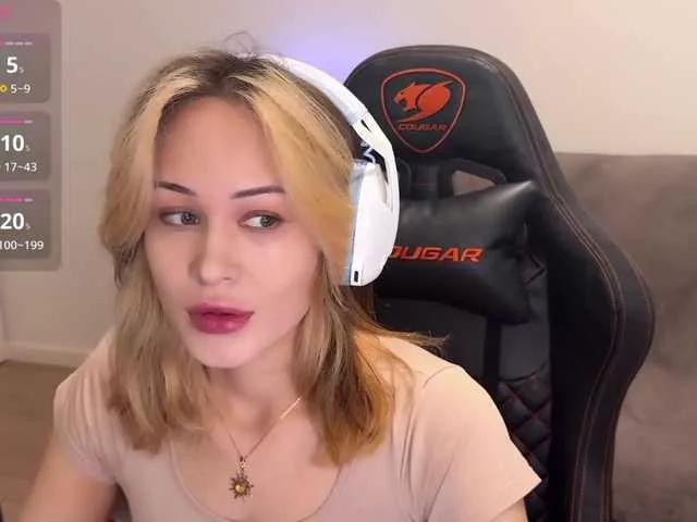 imEmiliya from BongaCams