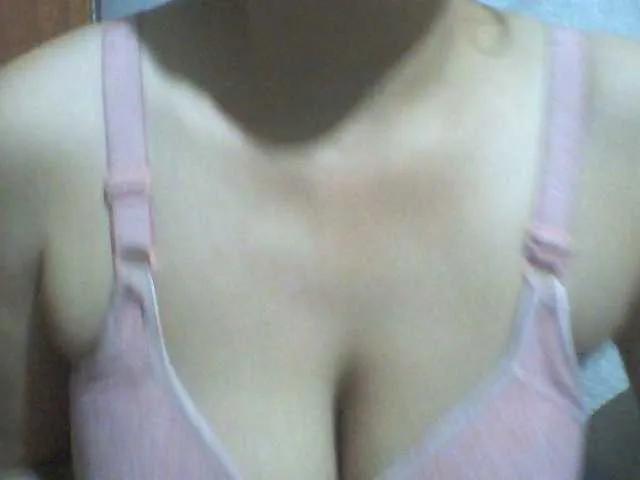 Indiagirl50 from BongaCams