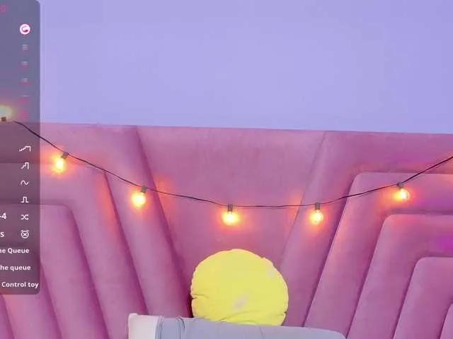 innocenthazel from BongaCams