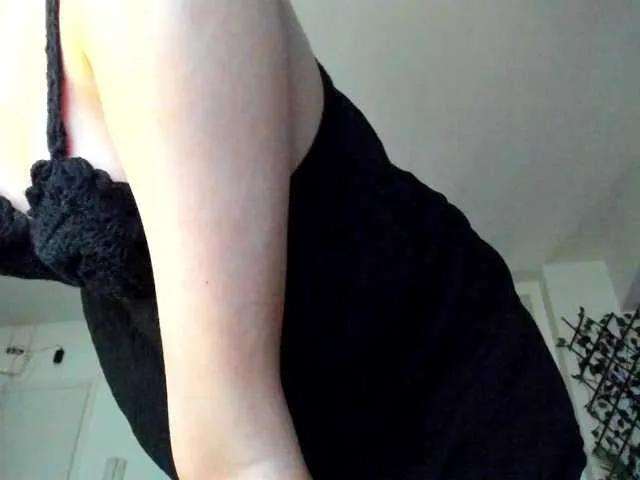 ireneVON from BongaCams is Freechat