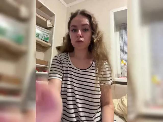 Irina2100 from BongaCams