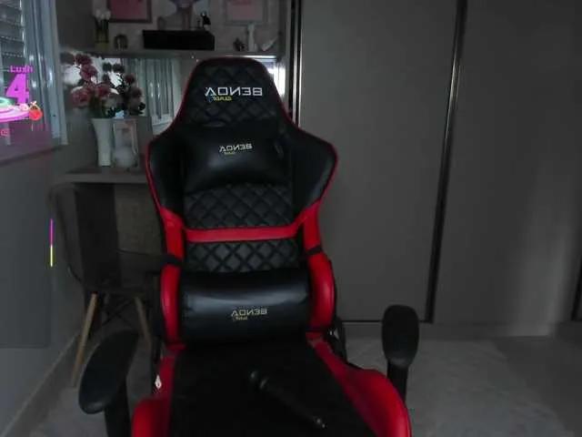 Ivyy-scott from BongaCams