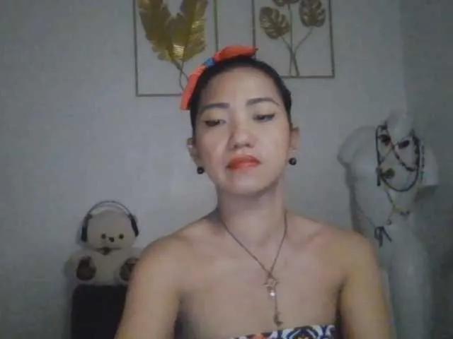 Jennahshampoo from BongaCams