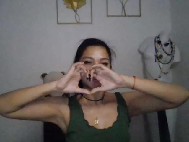 Jennahshampoo from BongaCams