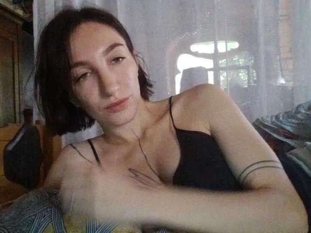 JessyMe25 from BongaCams