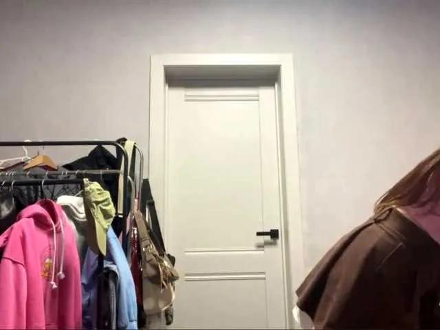 Checkout girls naked models with similar nickname. Cute sexy Free Models.