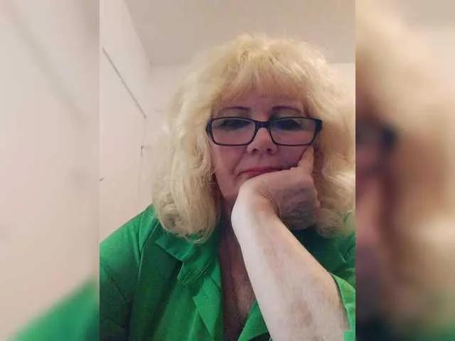 KASANDRABOLOSHKA from BongaCams