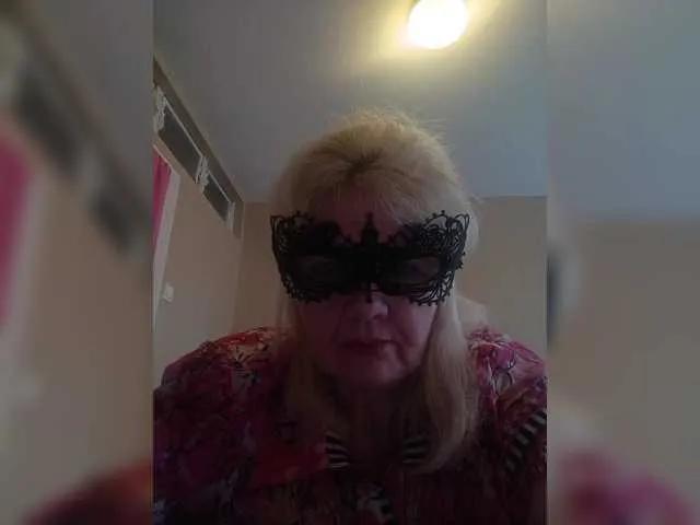 KASANDRABOLOSHKA from BongaCams