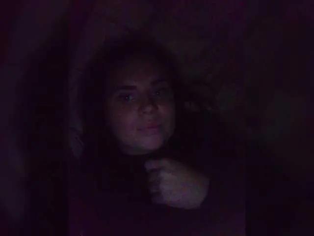 Kattselur17322 from BongaCams