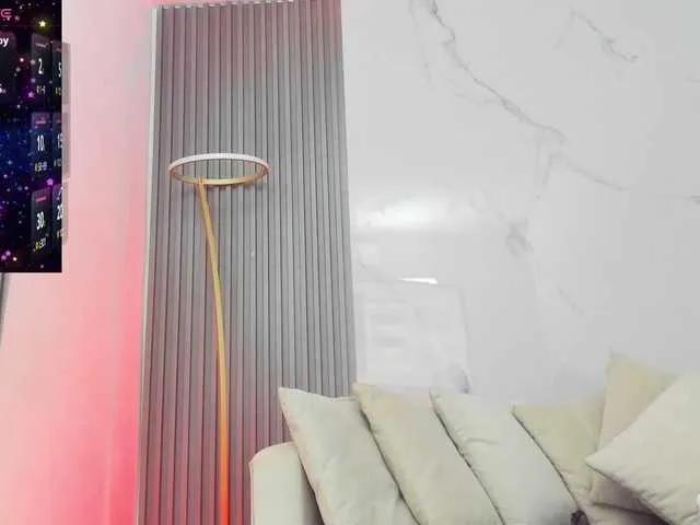KIARATENTATION from BongaCams is Freechat
