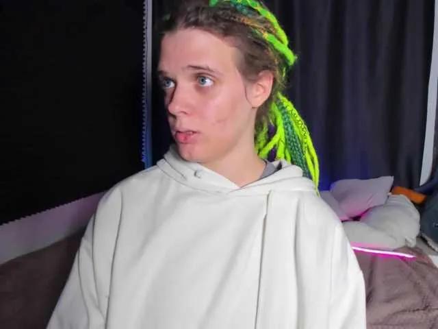 KIKIKrash from BongaCams