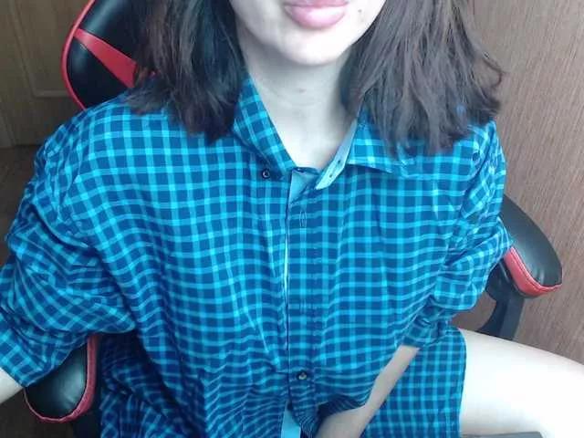 KissaEva from BongaCams
