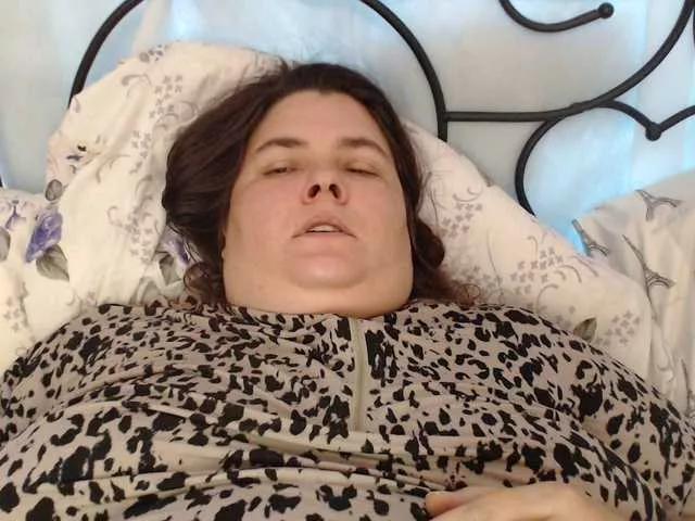 KittyDrive111 from BongaCams