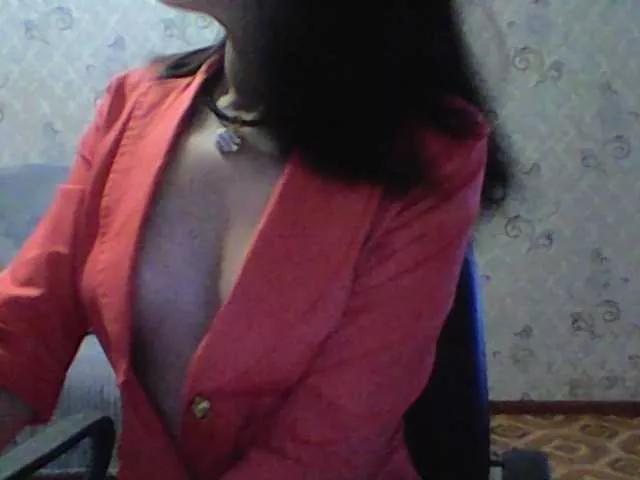 Lala75 from BongaCams