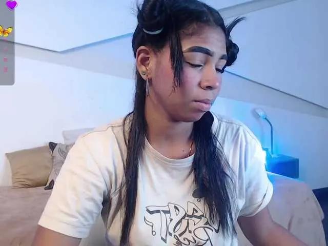 Lana-Starlett from BongaCams