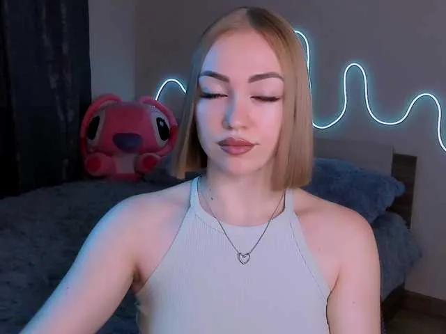 LaraKrein-lk from BongaCams is Freechat