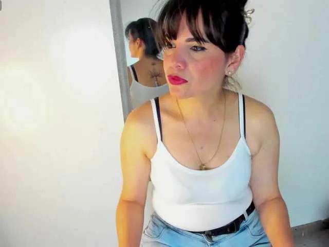 LauraHotties from BongaCams is Freechat