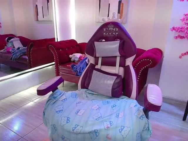 Checkout girls naked models with similar nickname. Cute sexy Free Models.